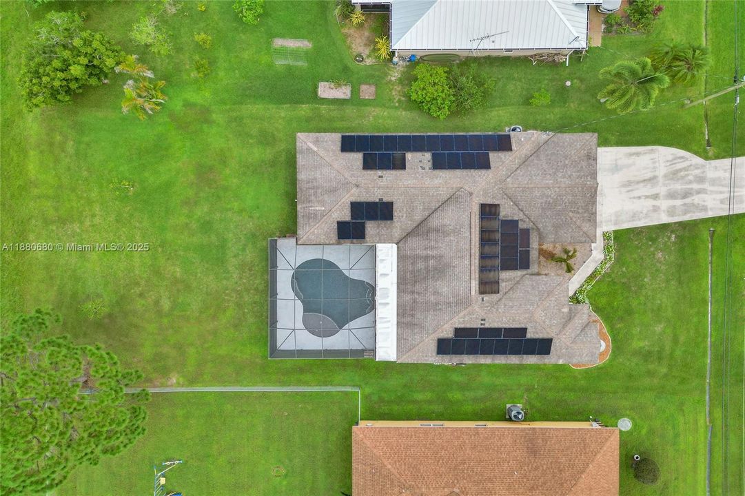 Active With Contract: $499,900 (4 beds, 3 baths, 2409 Square Feet)