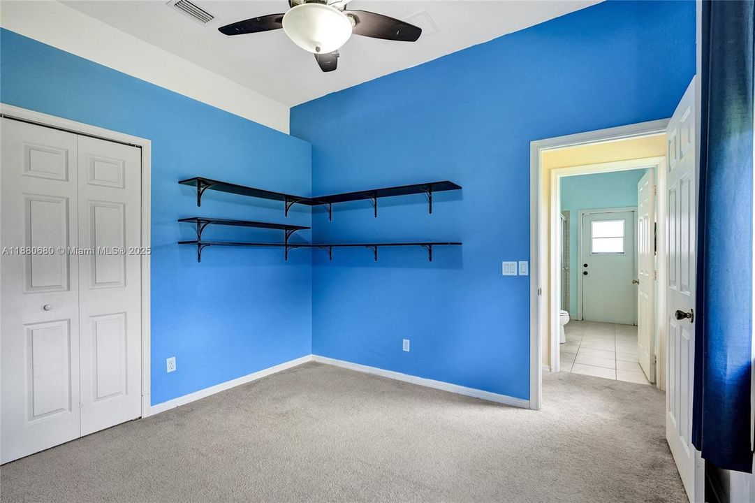 Active With Contract: $499,900 (4 beds, 3 baths, 2409 Square Feet)