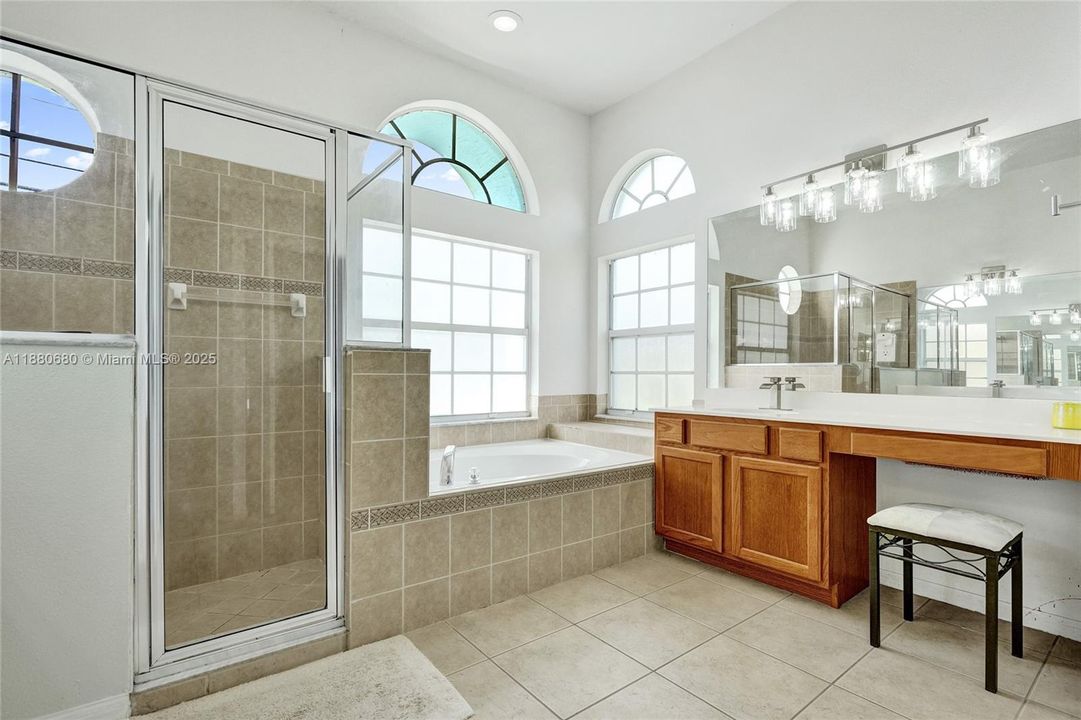 Active With Contract: $499,900 (4 beds, 3 baths, 2409 Square Feet)