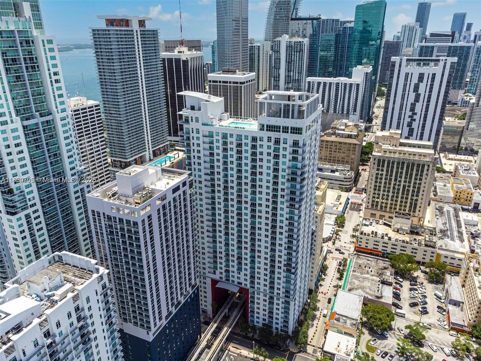 Recently Rented: $2,000 (0 beds, 1 baths, 620 Square Feet)