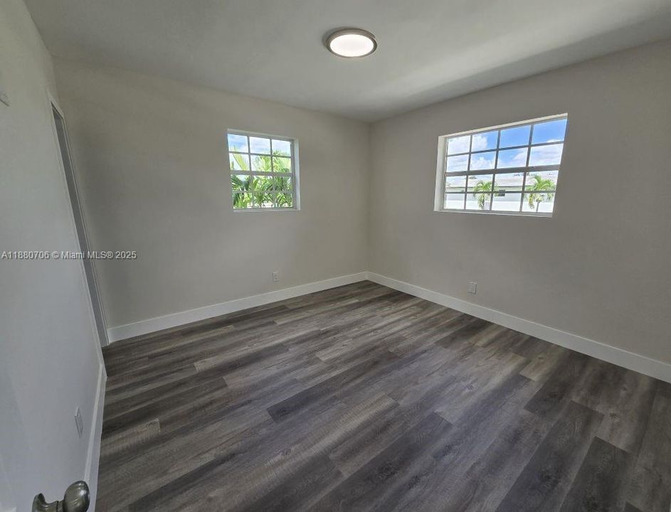 For Sale: $639,000 (4 beds, 2 baths, 1602 Square Feet)