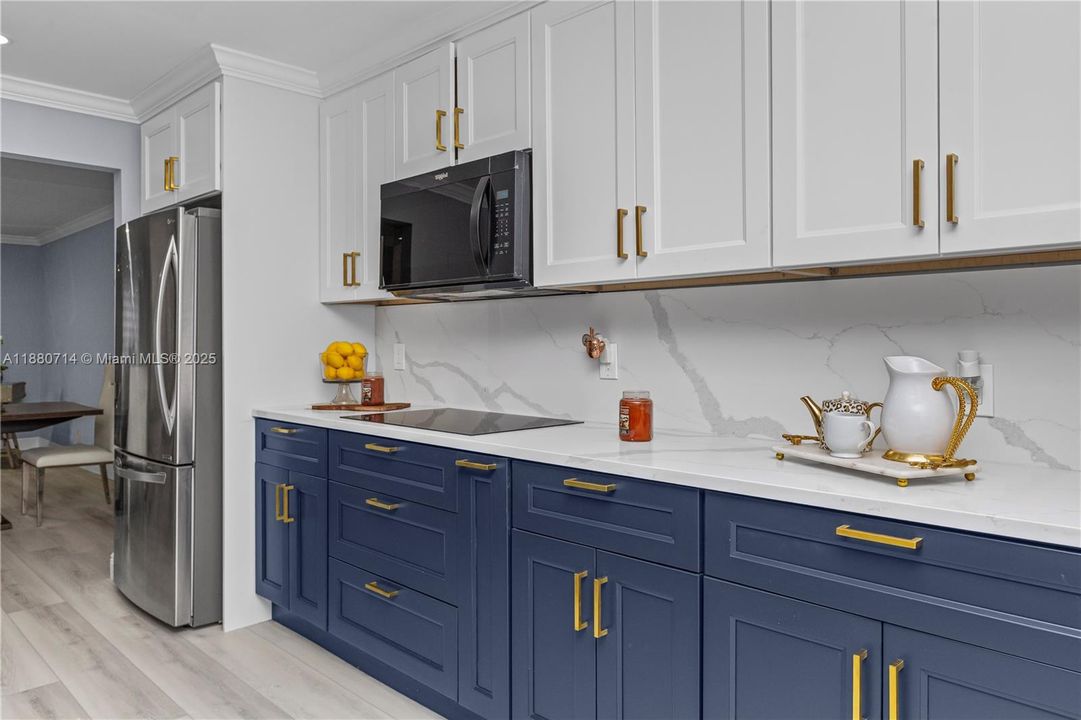 Недавно продано: $415,000 (3 спален, 2 ванн, 1556 Квадратных фут)