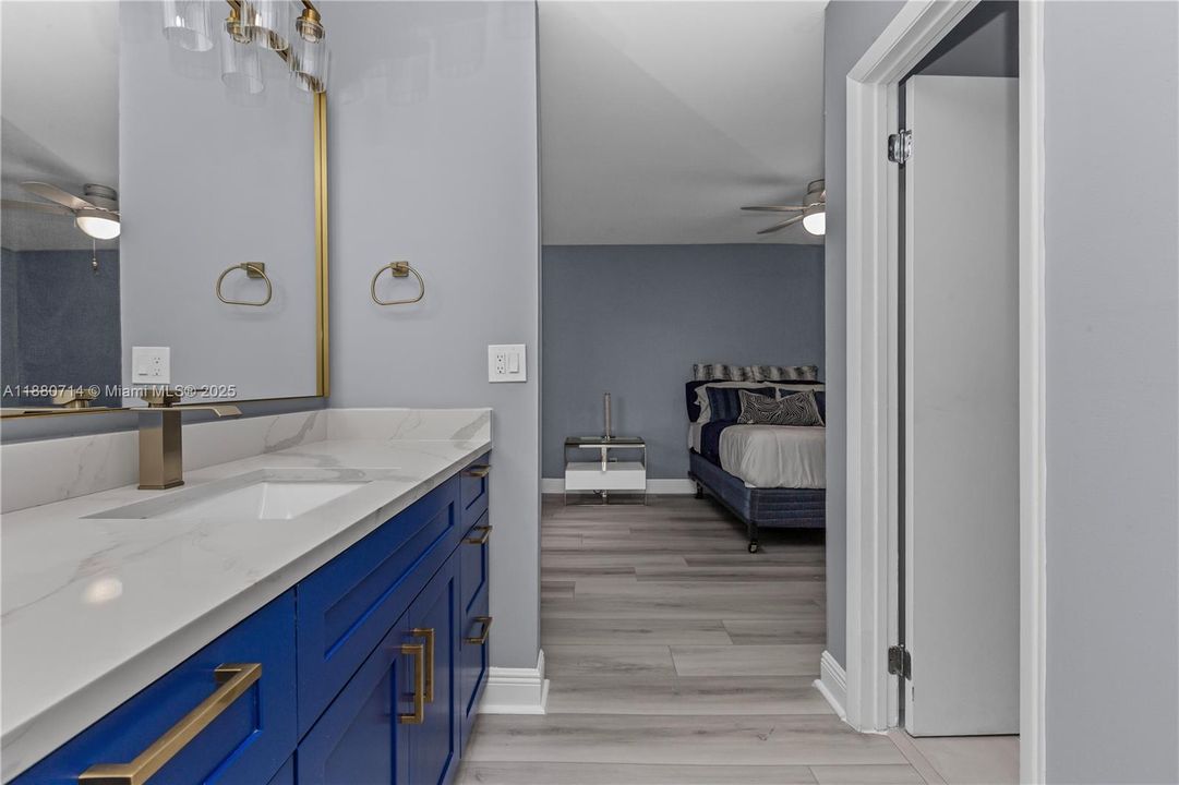 Недавно продано: $415,000 (3 спален, 2 ванн, 1556 Квадратных фут)