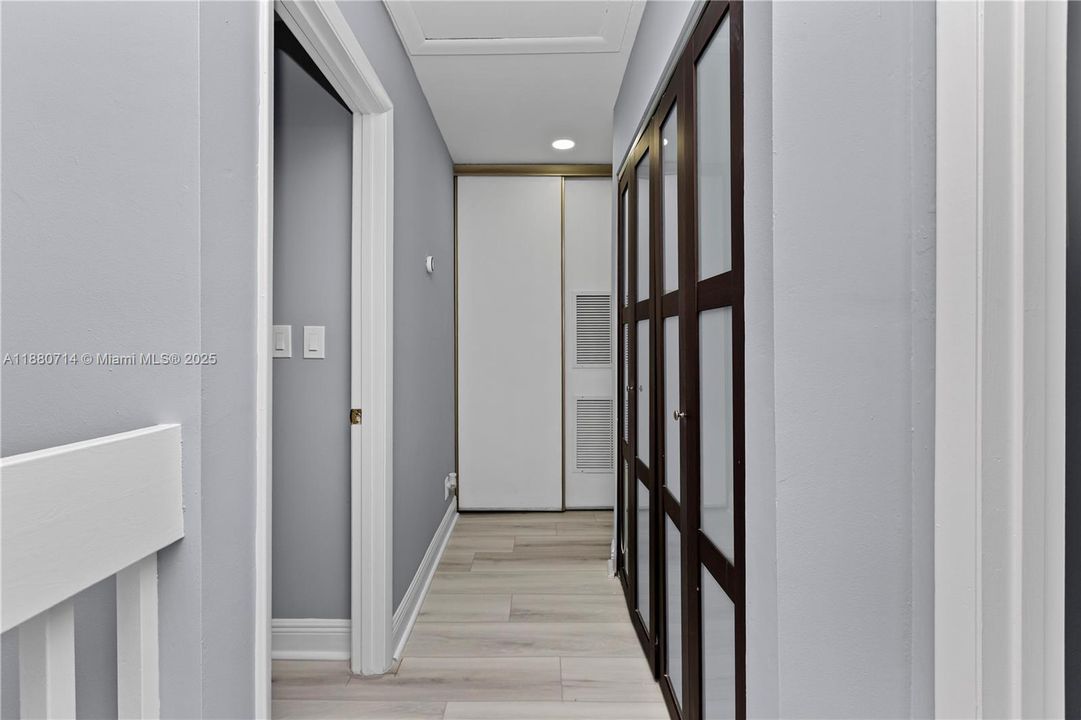 Недавно продано: $415,000 (3 спален, 2 ванн, 1556 Квадратных фут)