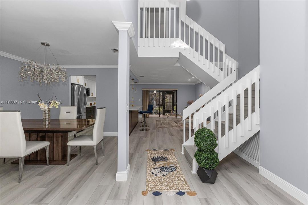 Недавно продано: $415,000 (3 спален, 2 ванн, 1556 Квадратных фут)