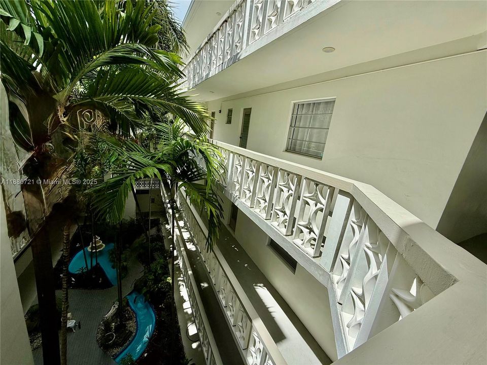 En Venta: $293,000 (1 camas, 1 baños, 919 Pies cuadrados)