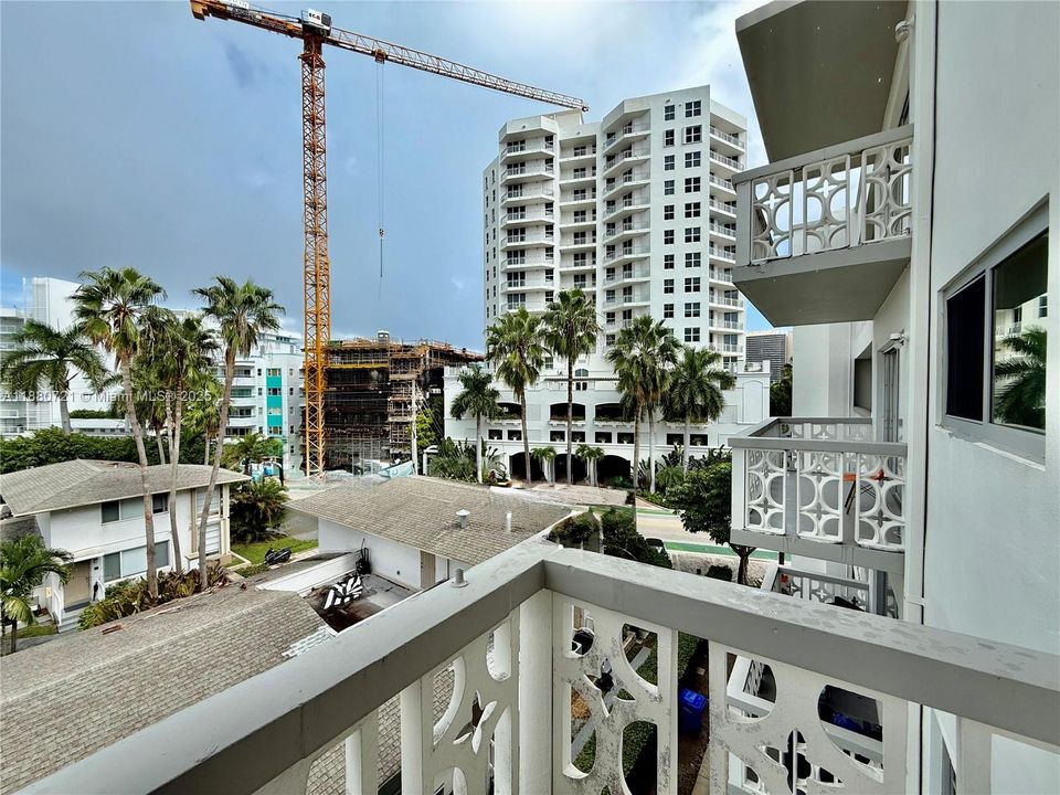 En Venta: $293,000 (1 camas, 1 baños, 919 Pies cuadrados)