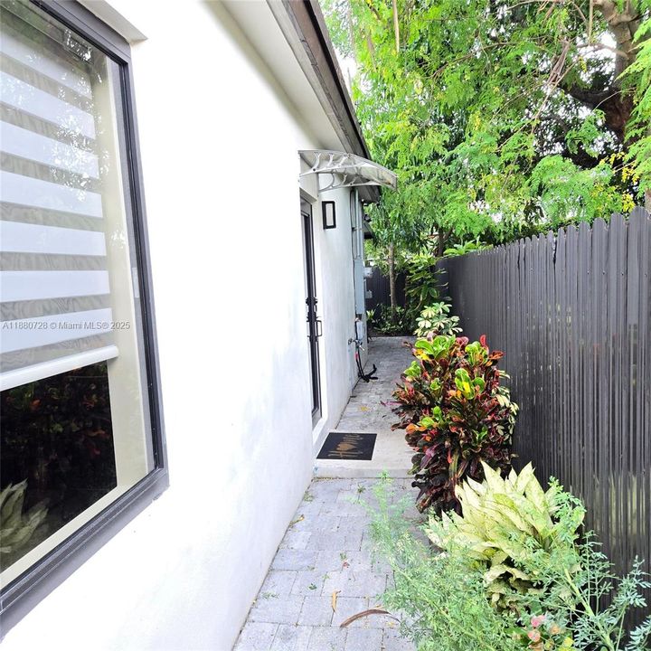 En Venta: $730,000 (3 camas, 2 baños, 1590 Pies cuadrados)