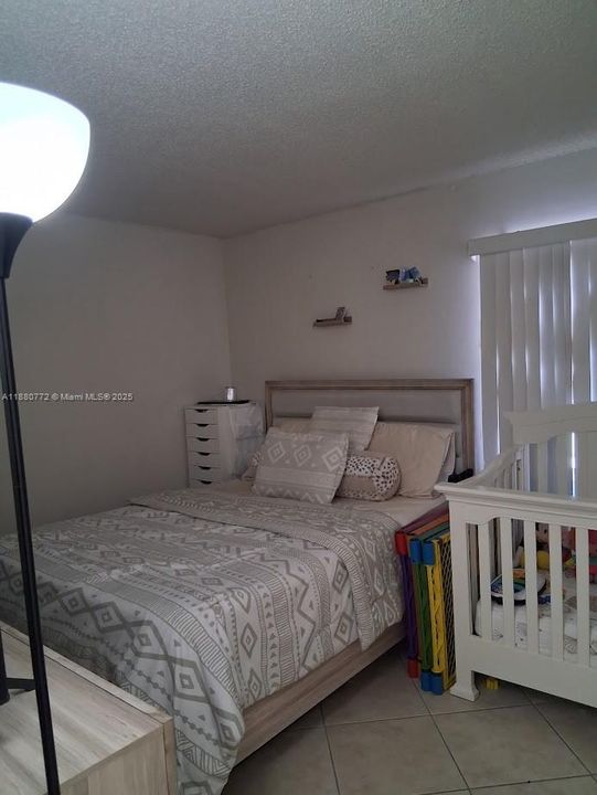 En Renta: $1,990 (2 camas, 2 baños, 1100 Pies cuadrados)