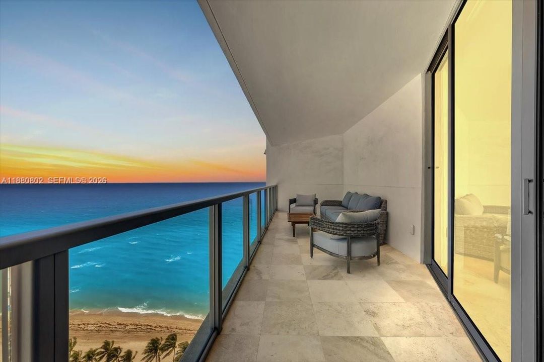 For Sale: $1,895,000 (3 beds, 3 baths, 2627 Square Feet)
