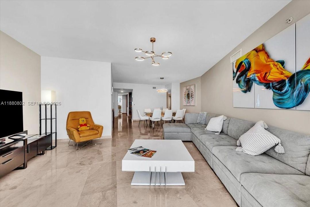 For Sale: $1,895,000 (3 beds, 3 baths, 2627 Square Feet)