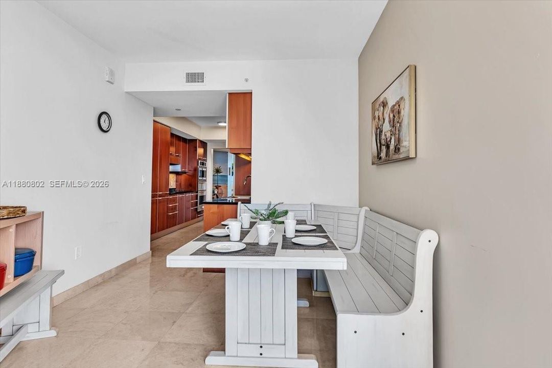For Sale: $1,895,000 (3 beds, 3 baths, 2627 Square Feet)