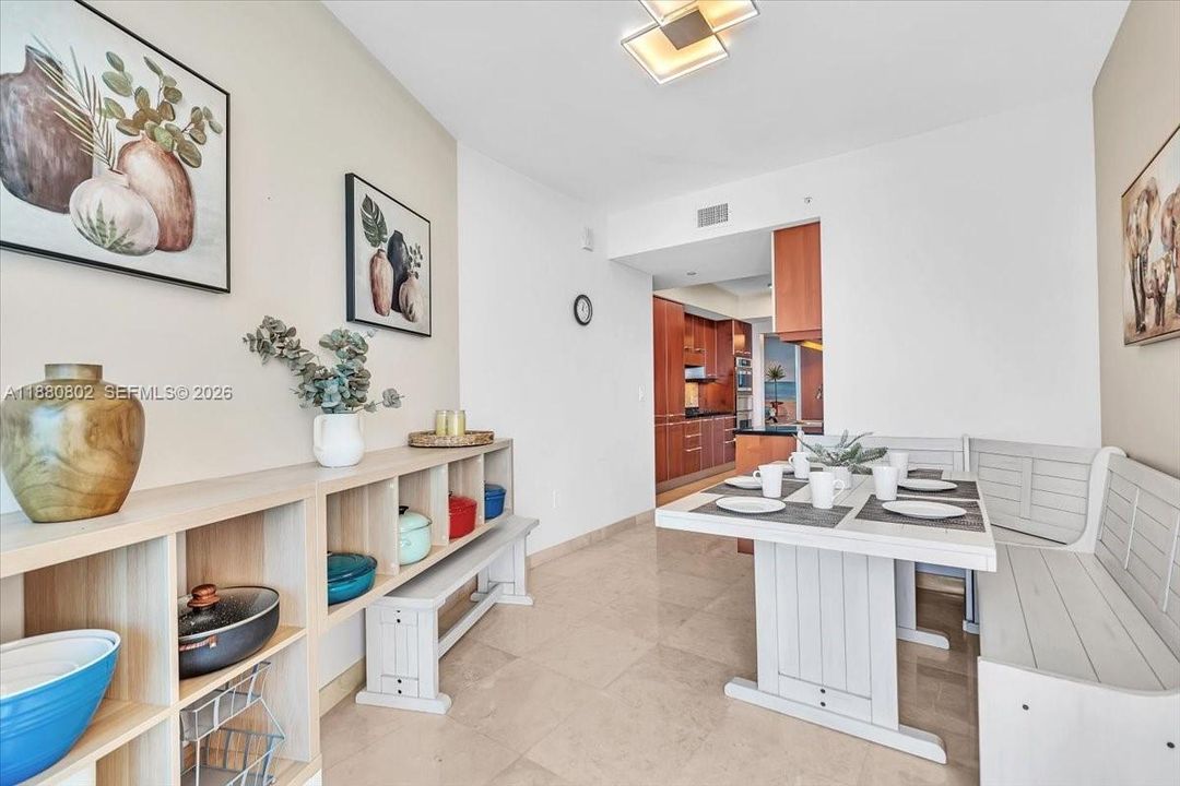 For Sale: $1,895,000 (3 beds, 3 baths, 2627 Square Feet)