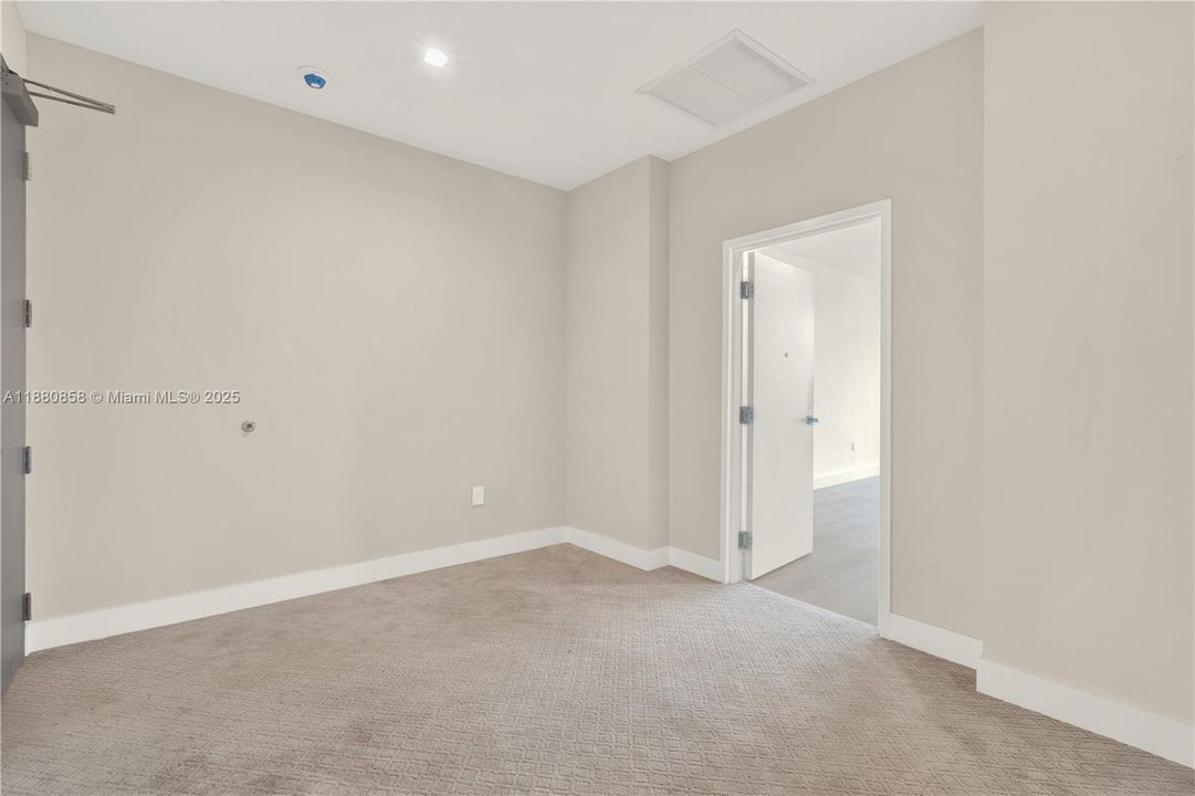 For Sale: $1,040,000 (0 beds, 0 baths, 0 Square Feet)