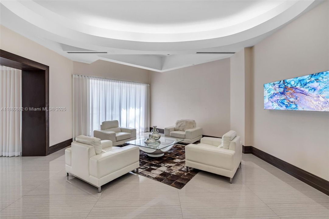 待售: $1,100,000 (2 贝兹, 2 浴室, 1460 平方英尺)