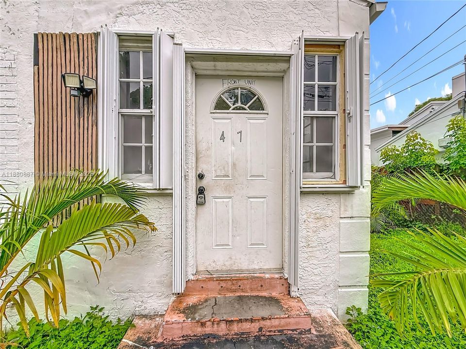 Vendido Recientemente: $649,900 (2 camas, 1 baños, 1715 Pies cuadrados)