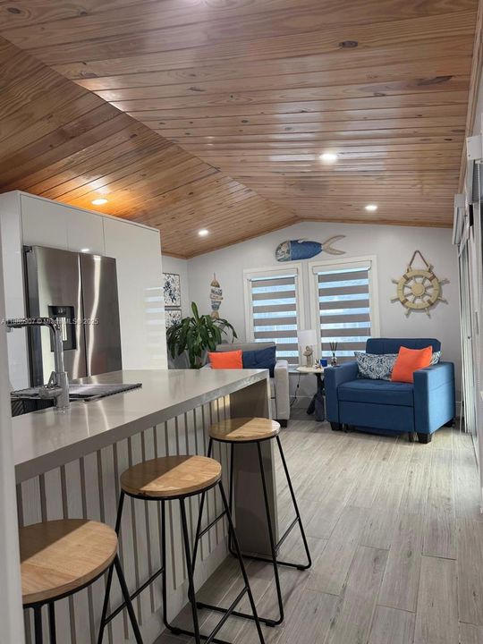 待售: $545,000 (1 贝兹, 1 浴室, 0 平方英尺)