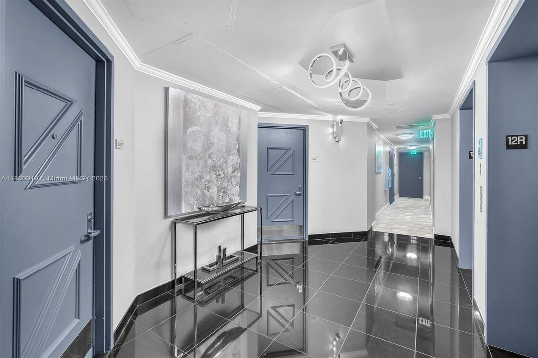 На продажу: $1,295,000 (2 спален, 2 ванн, 1522 Квадратных фут)