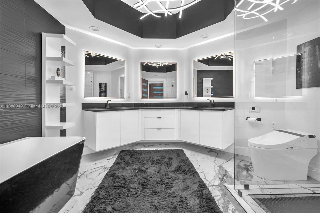 На продажу: $1,295,000 (2 спален, 2 ванн, 1522 Квадратных фут)