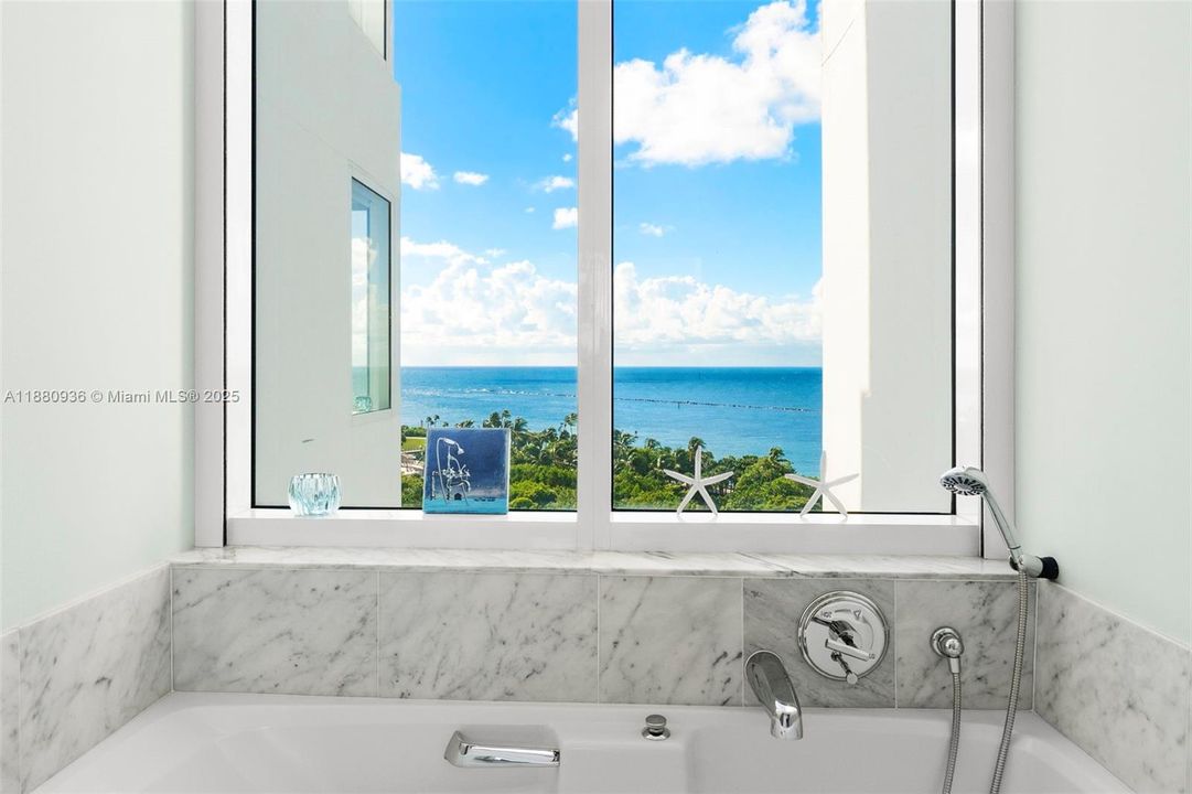 待售: $2,595,000 (3 贝兹, 3 浴室, 1802 平方英尺)