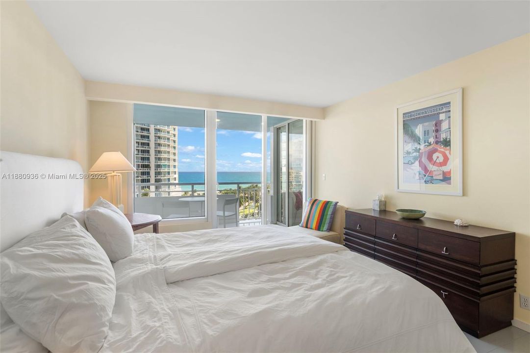 待售: $2,595,000 (3 贝兹, 3 浴室, 1802 平方英尺)