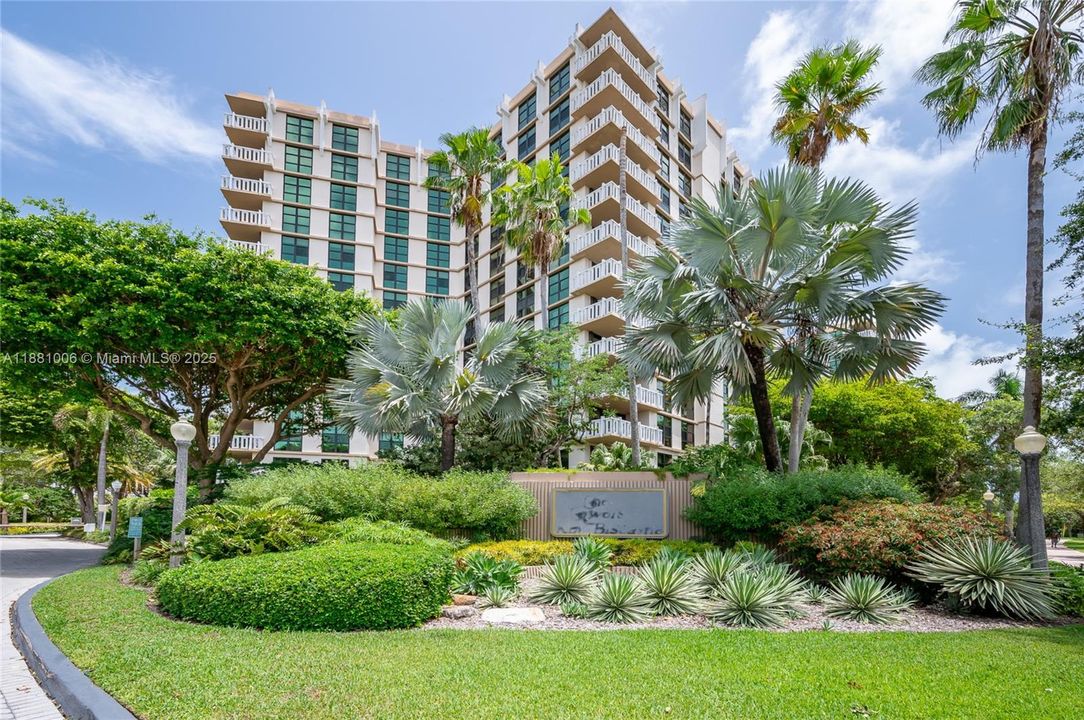 待售: $1,625,000 (2 贝兹, 2 浴室, 1782 平方英尺)