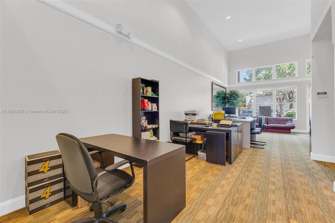 На продажу: $470,000 (0 спален, 0 ванн, 0 Квадратных фут)