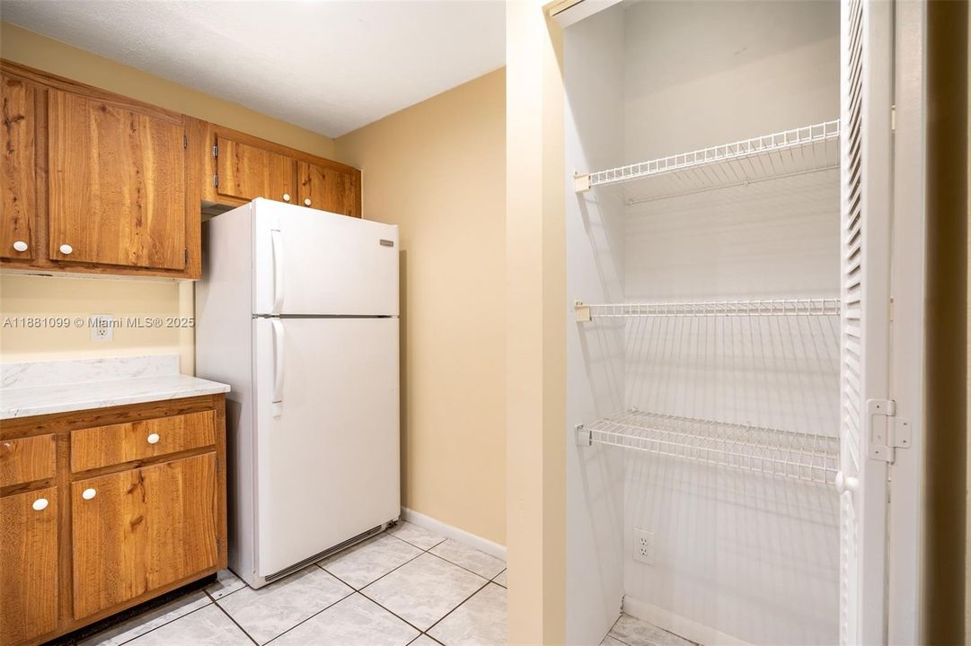 Recently Sold: $220,500 (2 beds, 2 baths, 1530 Square Feet)