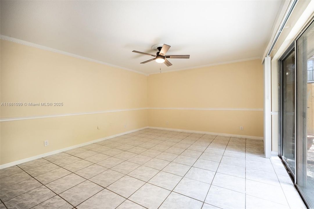 Recently Sold: $220,500 (2 beds, 2 baths, 1530 Square Feet)