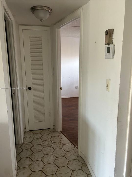 En Venta: $90,000 (2 camas, 2 baños, 850 Pies cuadrados)