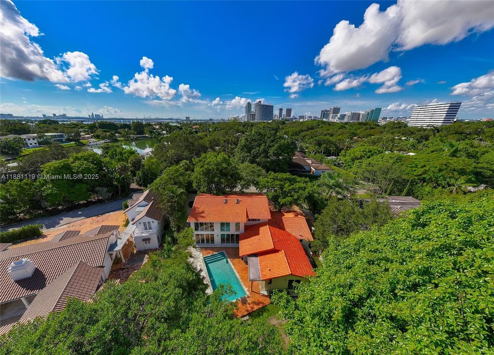 待售: $8,750,000 (4 贝兹, 5 浴室, 3676 平方英尺)