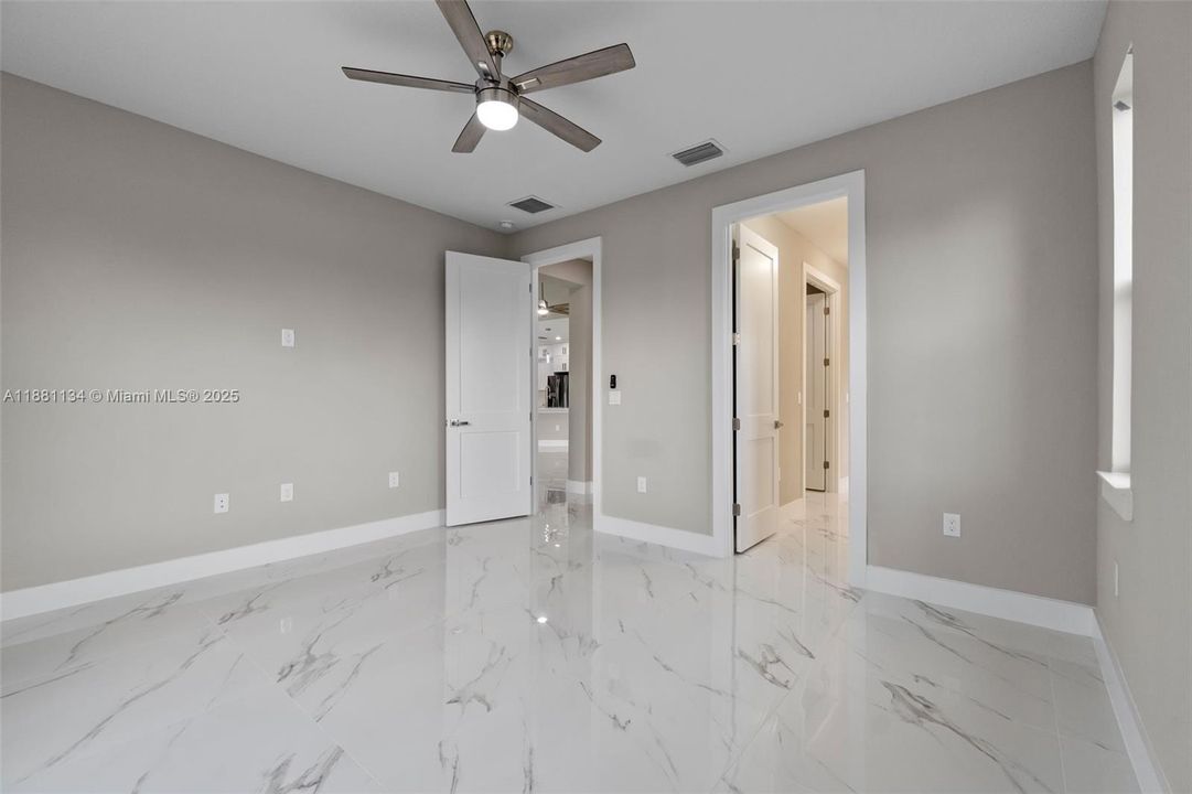 Activo con contrato: $639,900 (5 camas, 3 baños, 0 Pies cuadrados)