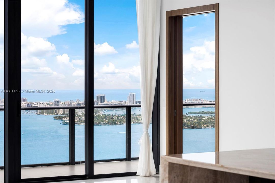 Недавно арендовано: $19,000 (4 спален, 4 ванн, 2792 Квадратных фут)