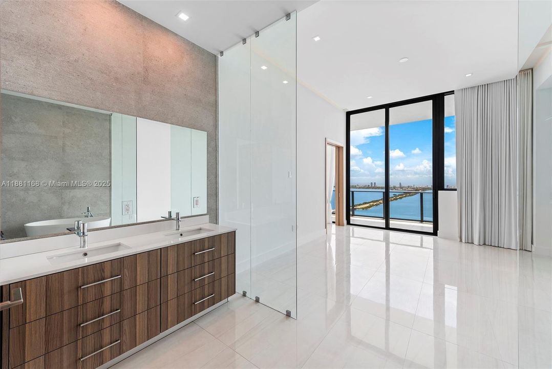 Недавно арендовано: $19,000 (4 спален, 4 ванн, 2792 Квадратных фут)