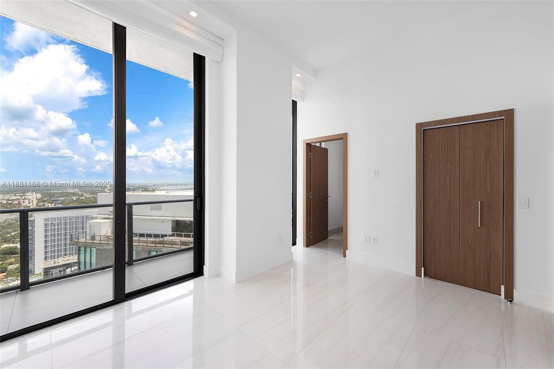 Недавно арендовано: $19,000 (4 спален, 4 ванн, 2792 Квадратных фут)