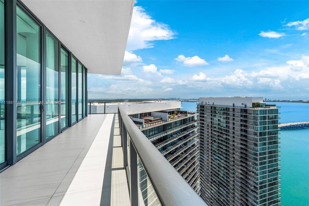 Недавно арендовано: $19,000 (4 спален, 4 ванн, 2792 Квадратных фут)