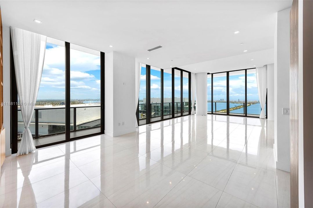 Недавно арендовано: $19,000 (4 спален, 4 ванн, 2792 Квадратных фут)