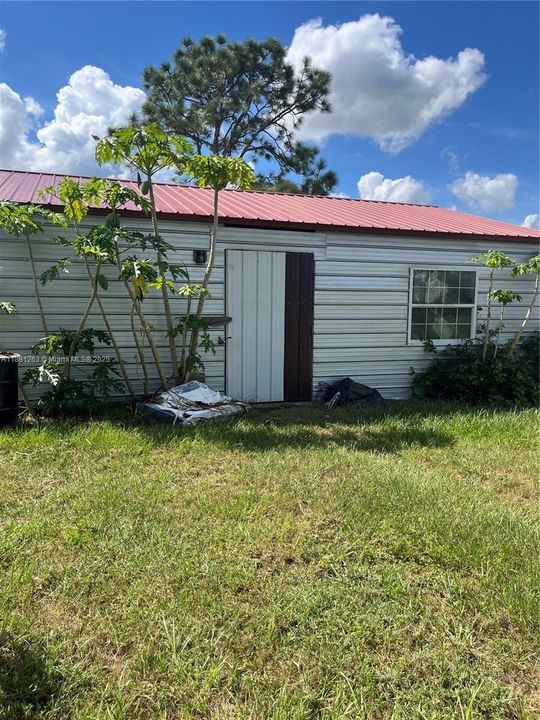 待售: $327,000 (2 贝兹, 1 浴室, 0 平方英尺)