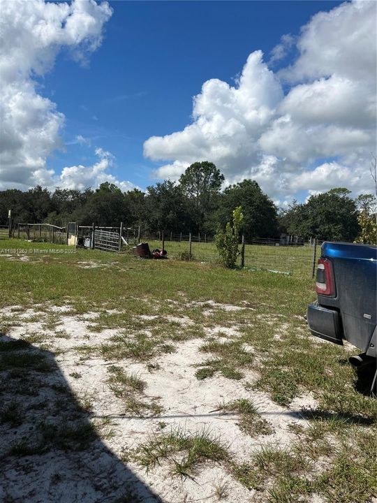 待售: $327,000 (2 贝兹, 1 浴室, 0 平方英尺)