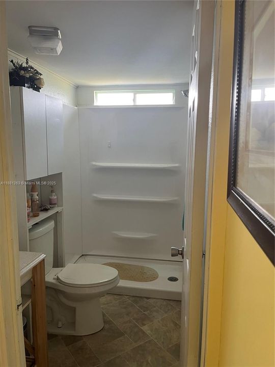 待售: $327,000 (2 贝兹, 1 浴室, 0 平方英尺)