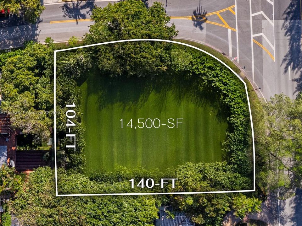 For Sale: $3,900,000 (0.30 acres)