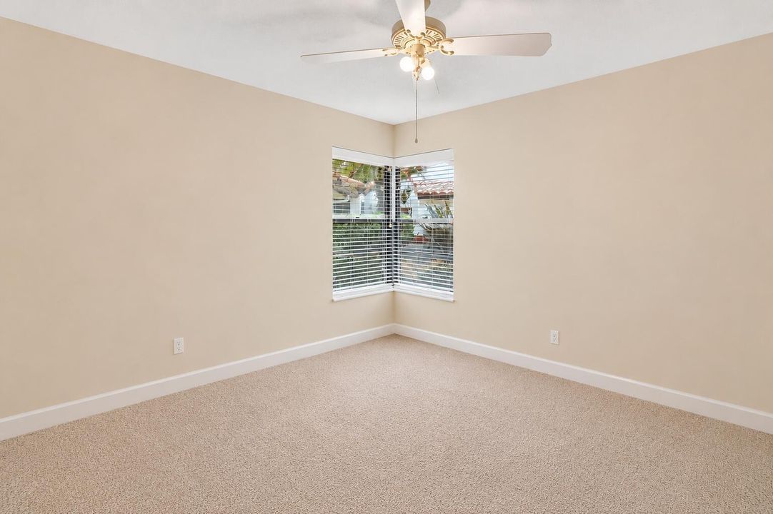 Guest Room New Carpet!
