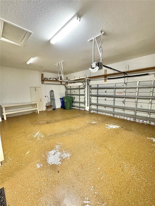 В аренду: $6,300 (5 спален, 3 ванн, 2924 Квадратных фут)