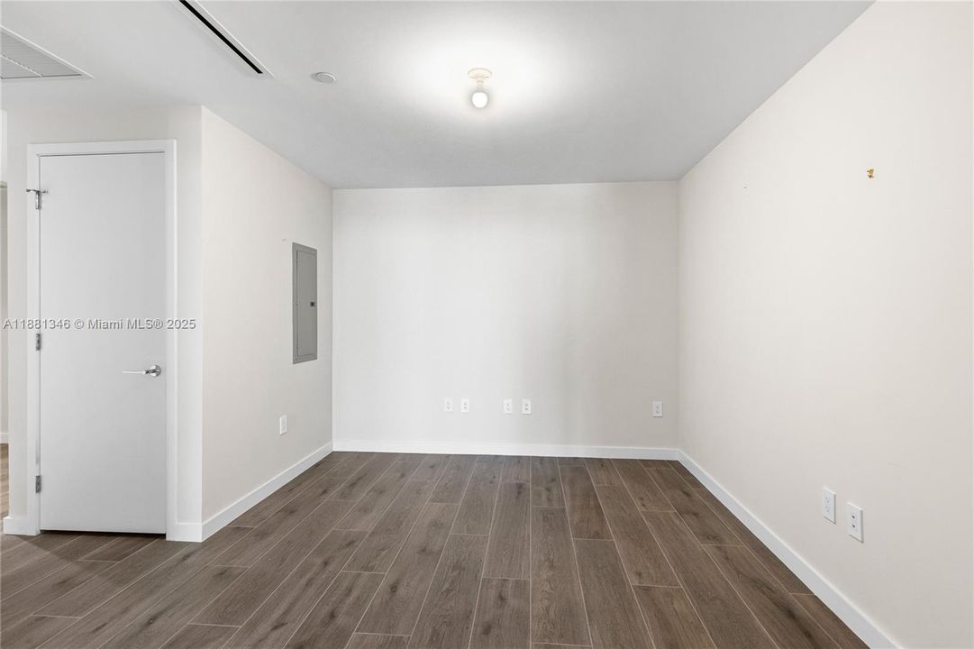 В аренду: $17,000 (3 спален, 3 ванн, 2162 Квадратных фут)