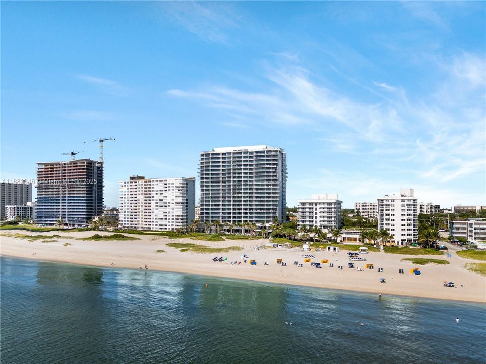 В аренду: $17,000 (3 спален, 3 ванн, 2162 Квадратных фут)