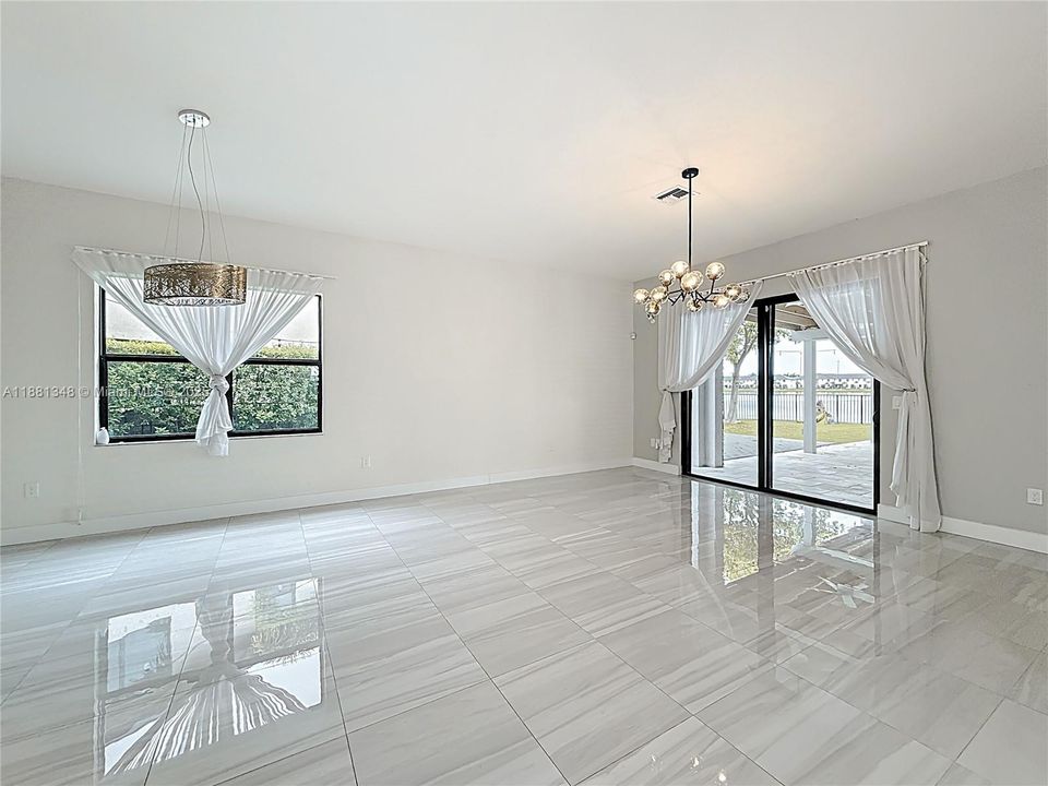 Recently Rented: $8,000 (5 beds, 3 baths, 3050 Square Feet)