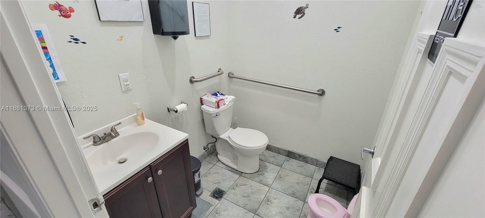 待售: $250,000 (0 贝兹, 0 浴室, 0 平方英尺)