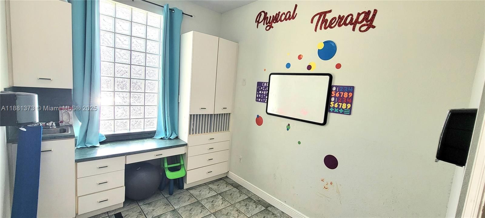 待售: $250,000 (0 贝兹, 0 浴室, 0 平方英尺)