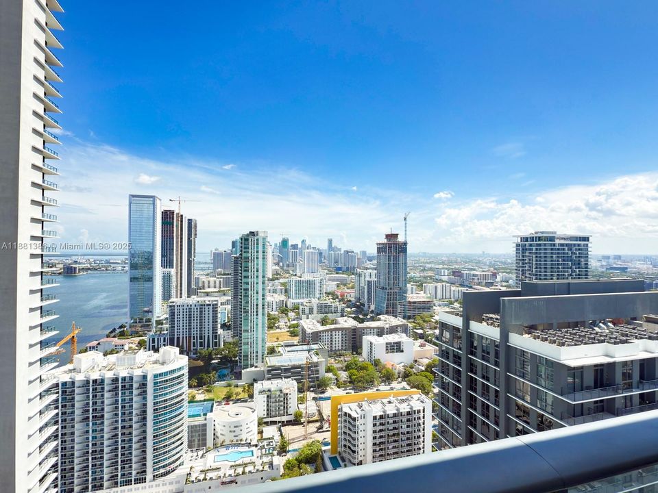 En Venta: $849,900 (3 camas, 2 baños, 1152 Pies cuadrados)