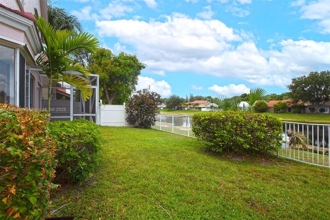 Recently Rented: $4,600 (5 beds, 2 baths, 2792 Square Feet)